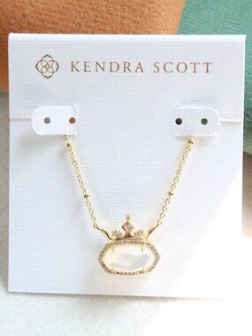 Kendra Scott Gold Disney Elisa Princess Mother Pearl 'Courageous' Necklace